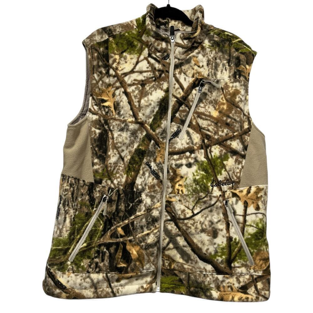 Cabela’s Camo Vest / Size-Large